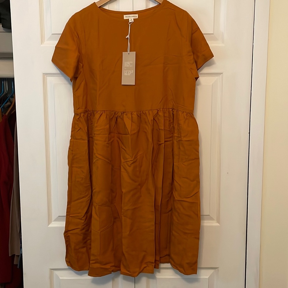 Tradlands dress